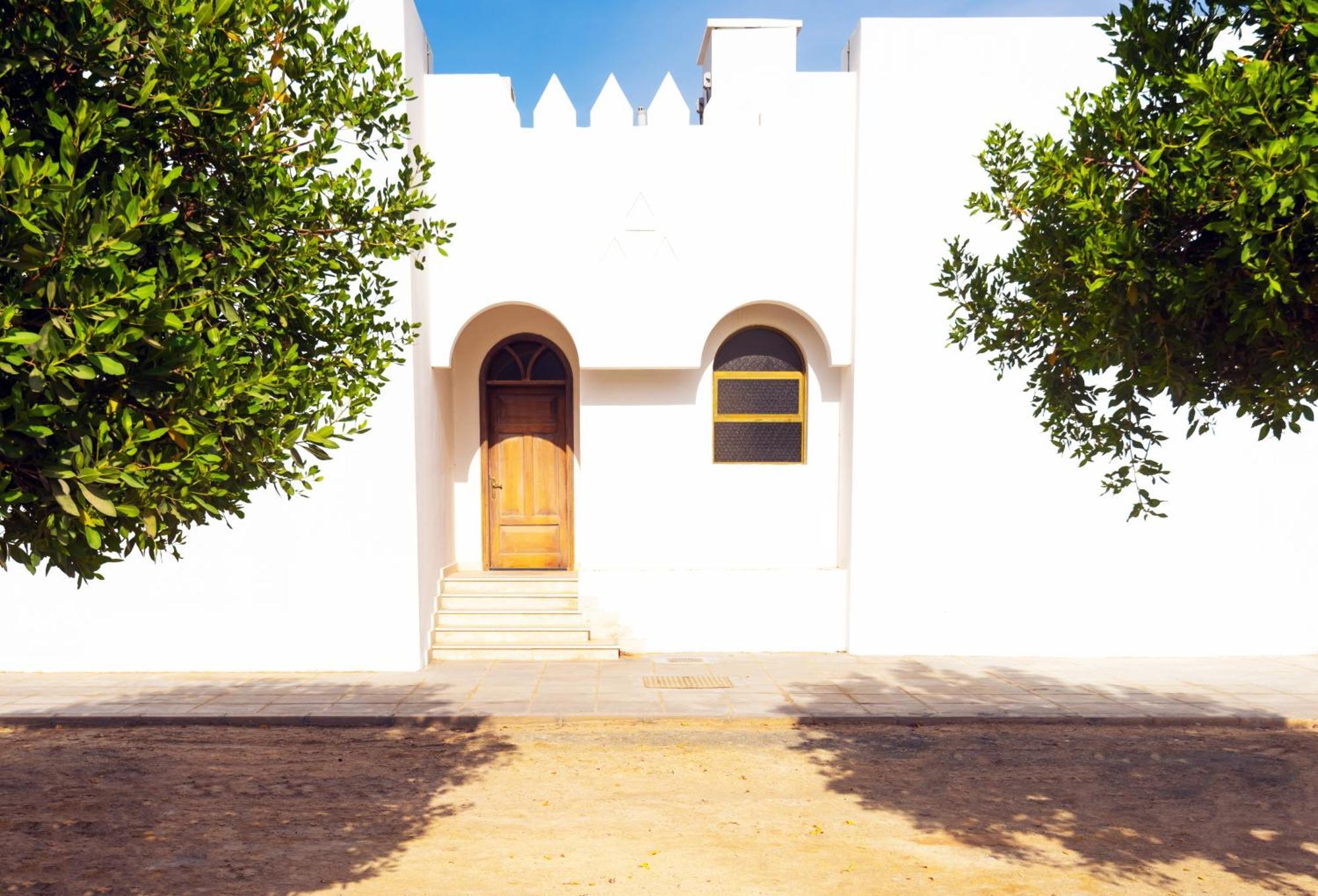 Liwa Hotel Mezairaa Exterior photo